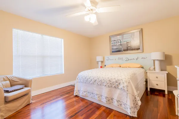 $615,000 | 7001-7005 Old Spanish Trail, Milton, FL 32583