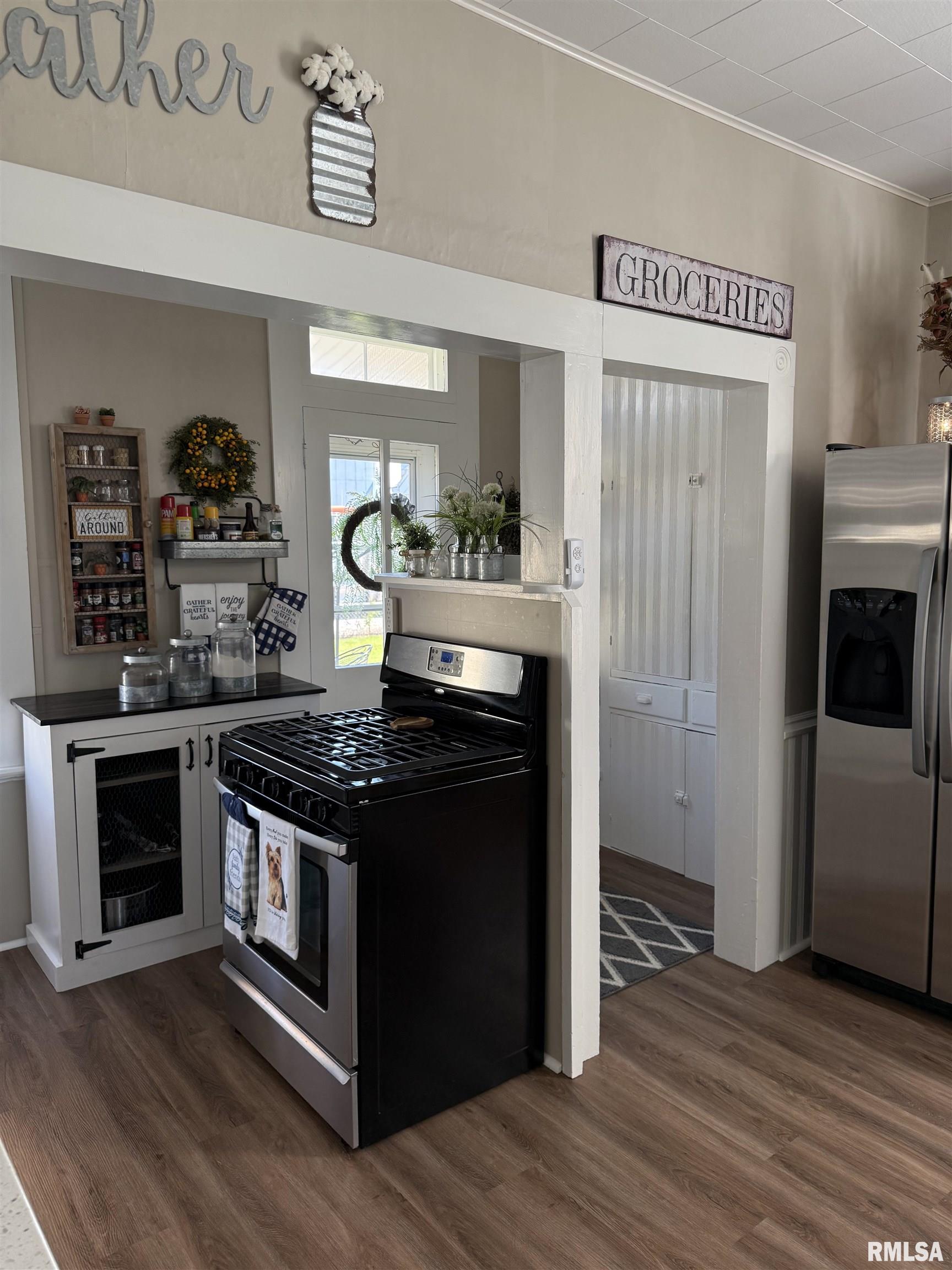 204 East 3rd Street Vermont, IL 61484 - Photo 14 of 35