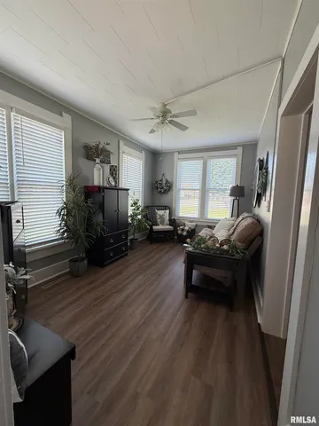 $120,000 | 204 East 3rd Street, Vermont, IL 61484