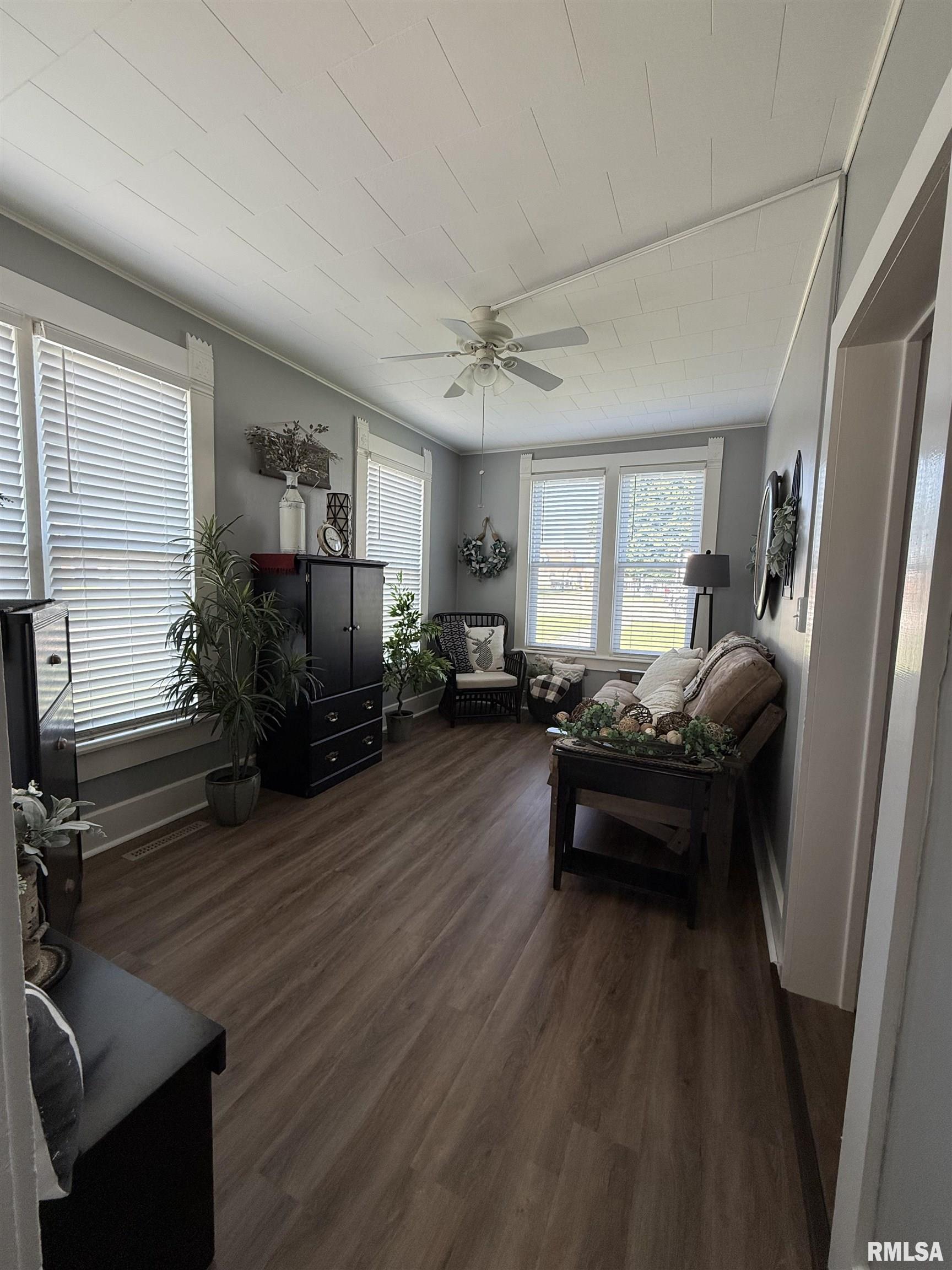 204 East 3rd Street Vermont, IL 61484 - Photo 18 of 35