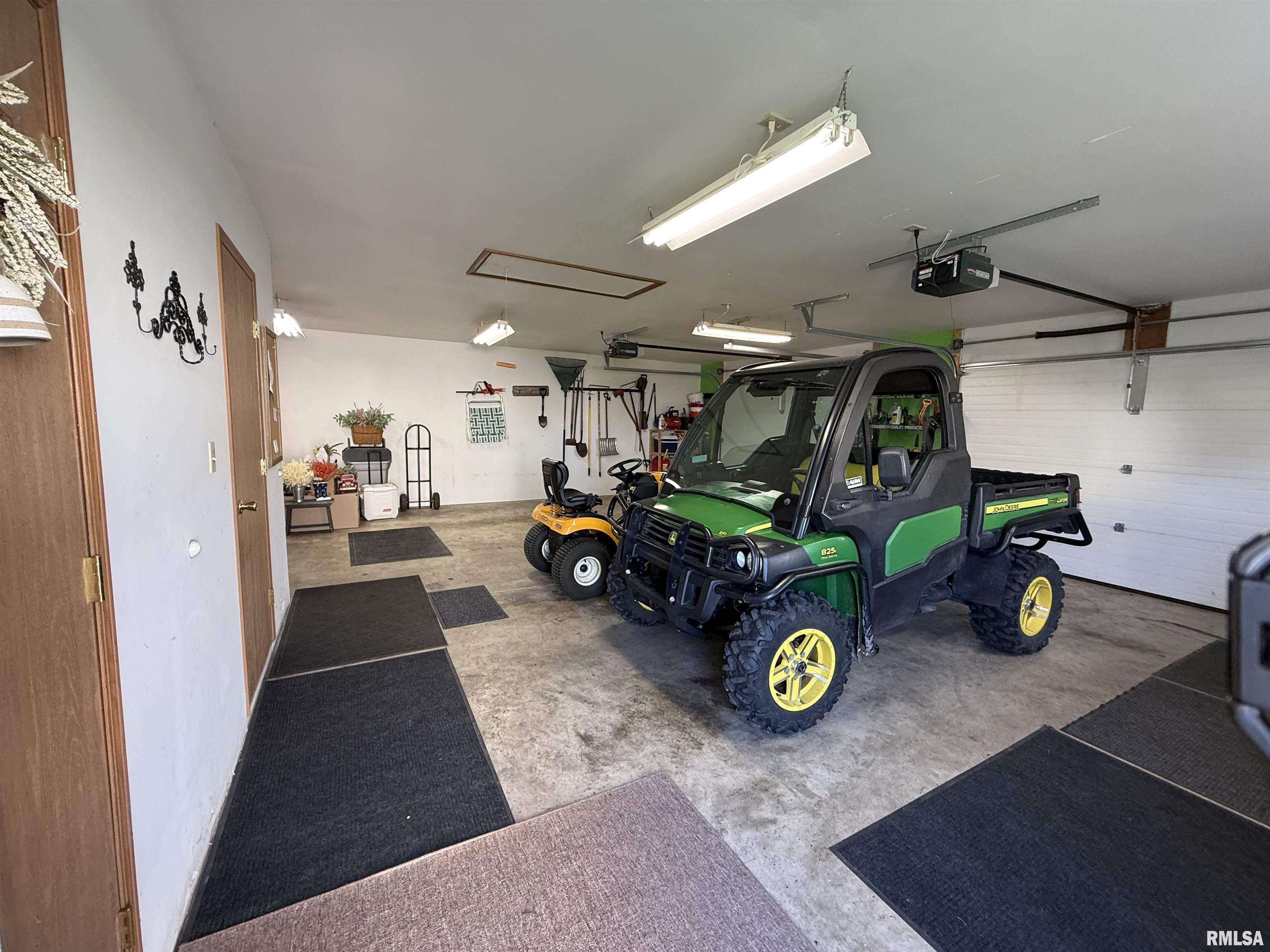 204 East 3rd Street Vermont, IL 61484 - Photo 31 of 35