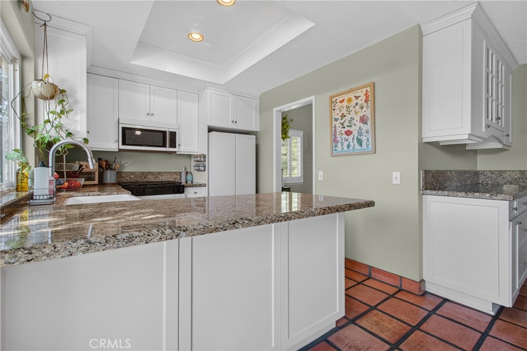 3395 Santa Cruz Drive Riverside, CA 92507 - Photo 15 of 35