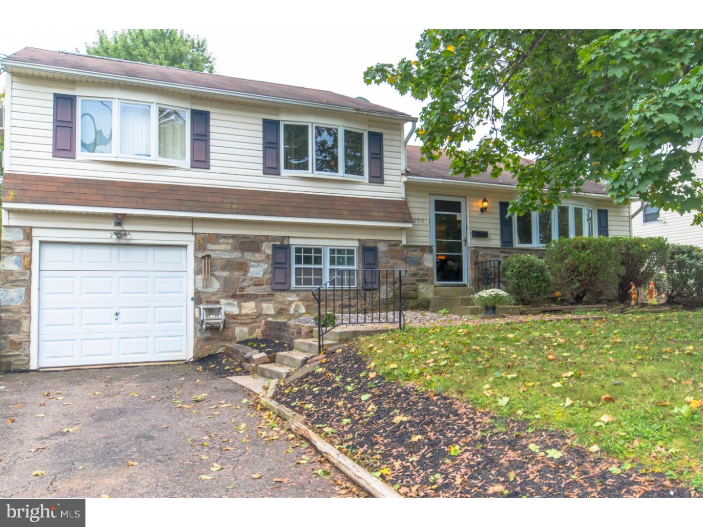 996 Hilltop Road Warminster, PA 18974 - Photo 18 of 18 Gallery Image 18