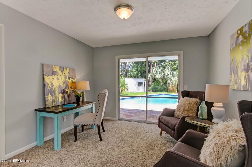 2805 Chelton Road Jacksonville, FL 32216 - Photo 11 of 50 Rave Home Staging Jacksonville (7) Web