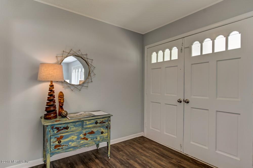 Rave Home Staging Jacksonville (2) Web