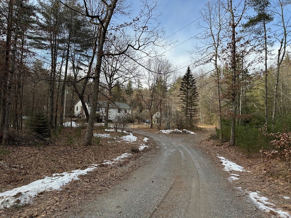 201 R Main Street Townsend, MA 01469 - Photo 12 of 12 Gallery Image 12