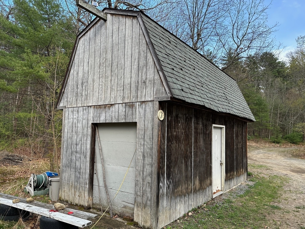 201 R Main Street Townsend, MA 01469 - Photo 9 of 12 Gallery Image 9