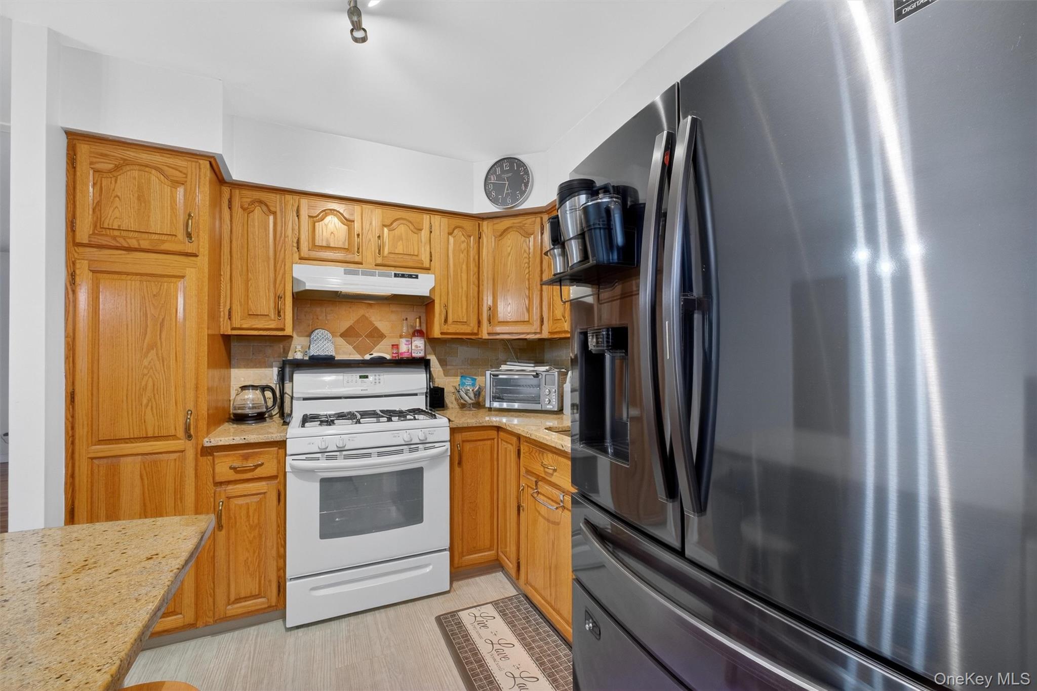 18 Cardinal Drive Poughkeepsie, NY 12601 - Photo 19 of 35