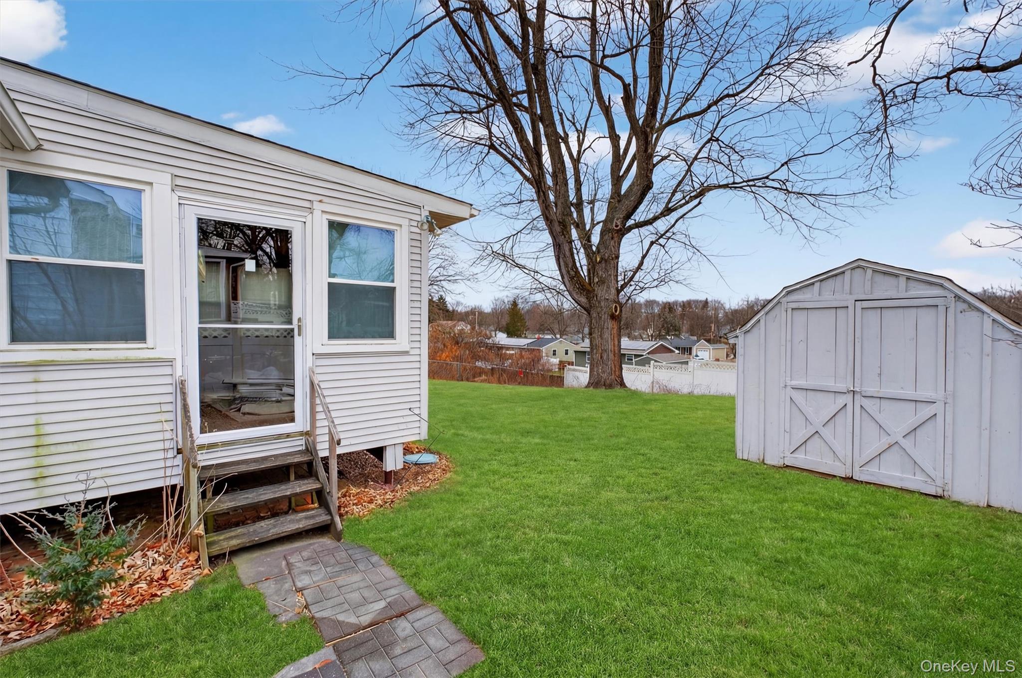 18 Cardinal Drive Poughkeepsie, NY 12601 - Photo 29 of 35