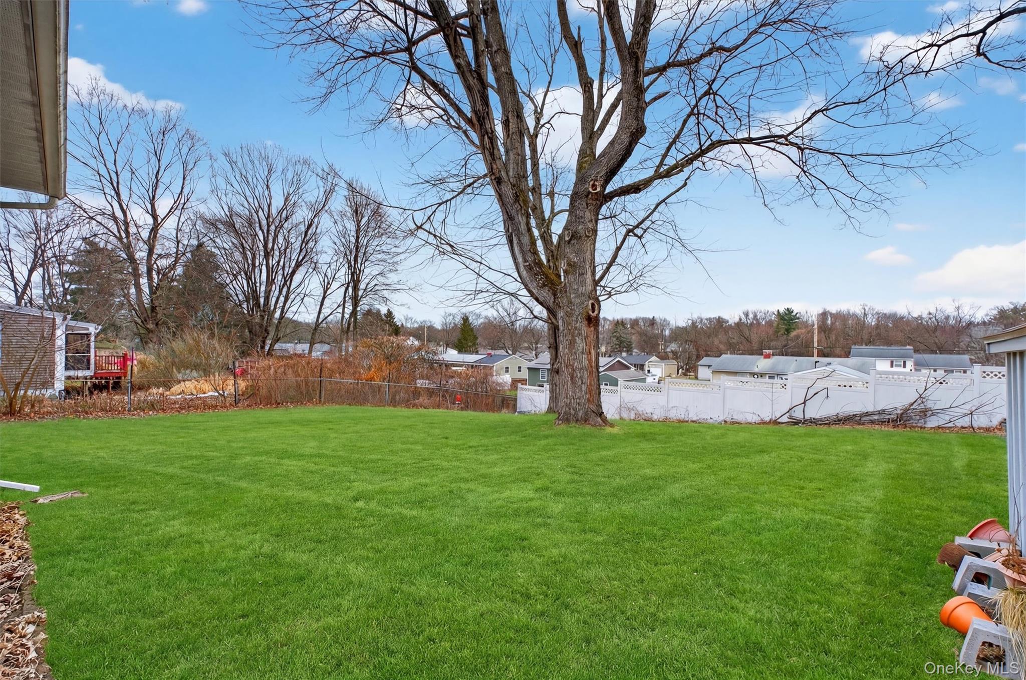 18 Cardinal Drive Poughkeepsie, NY 12601 - Photo 30 of 35