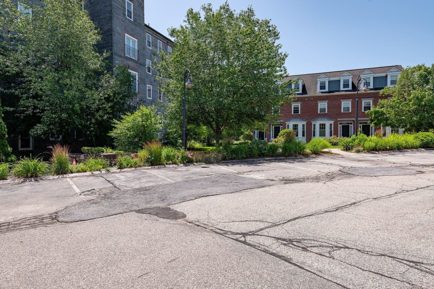 6 Bay Road, Unit 4 Newmarket, NH 03857 - Photo 54 of 60
