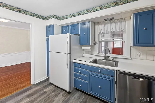 $425,000 | 10617 Twilight Drive, St. Louis, MO 63128