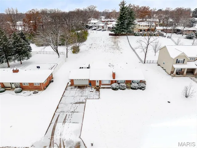 $450,000 | 10617 Twilight Drive, St. Louis, MO 63128