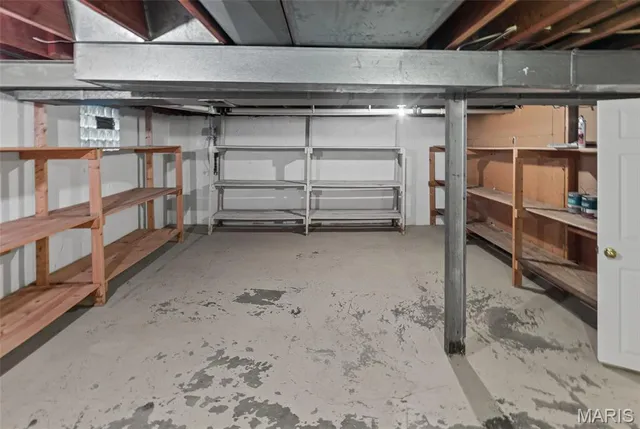 $425,000 | 10617 Twilight Drive, St. Louis, MO 63128