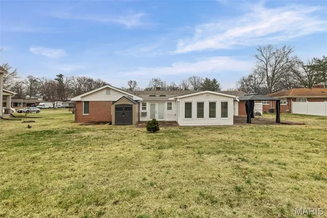 $425,000 | 10617 Twilight Drive, St. Louis, MO 63128