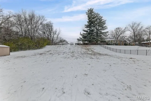 $450,000 | 10617 Twilight Drive, St. Louis, MO 63128