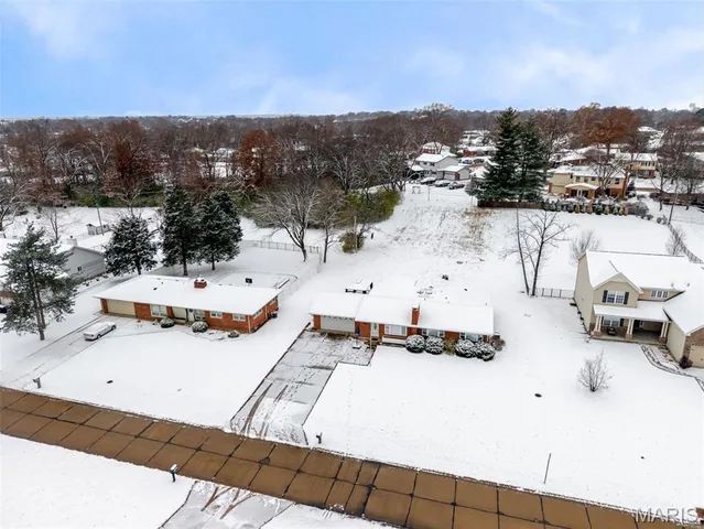 $450,000 | 10617 Twilight Drive, St. Louis, MO 63128