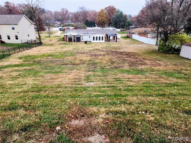 $450,000 | 10617 Twilight Drive, St. Louis, MO 63128