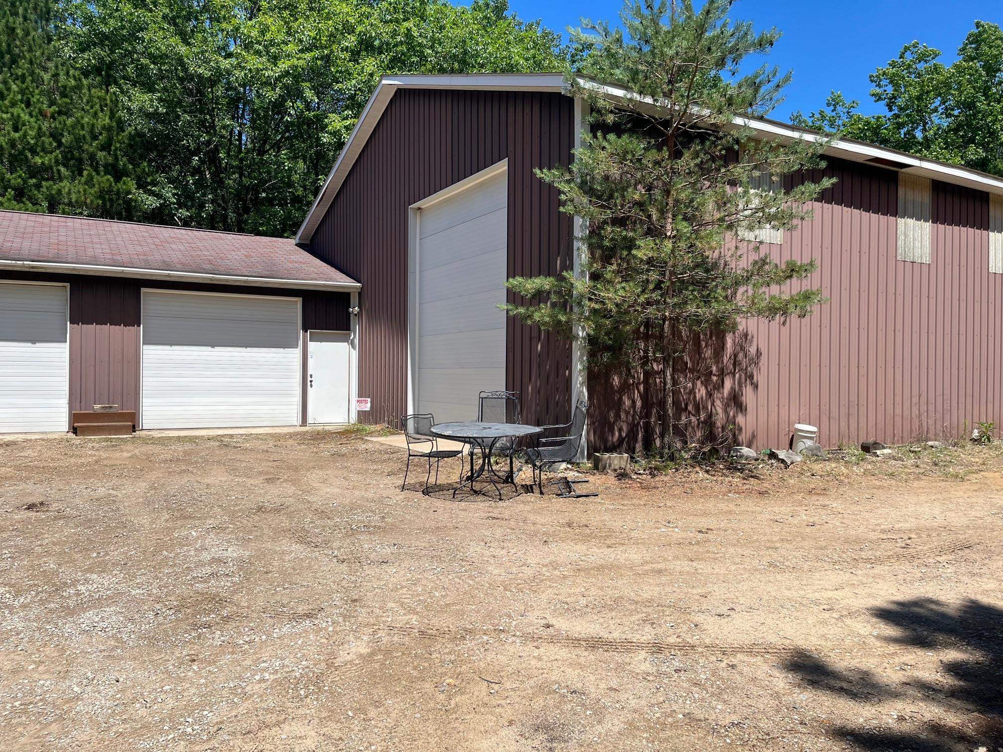 8056 Skegemog Point Road Williamsburg, MI 49690 - Photo 2 of 30 1924396-b319e769-5ed8-4811-ba9b-3dc9ec384b4b.JPG