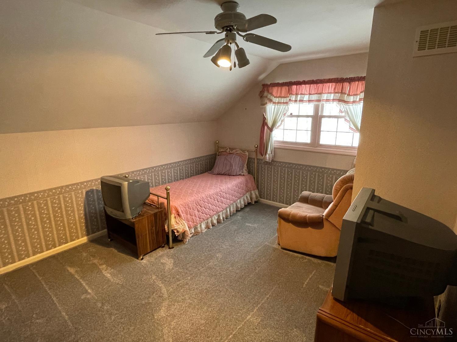 5547 Hubble Road Cincinnati, OH 45247 - Photo 27 of 49 Gallery Image 27