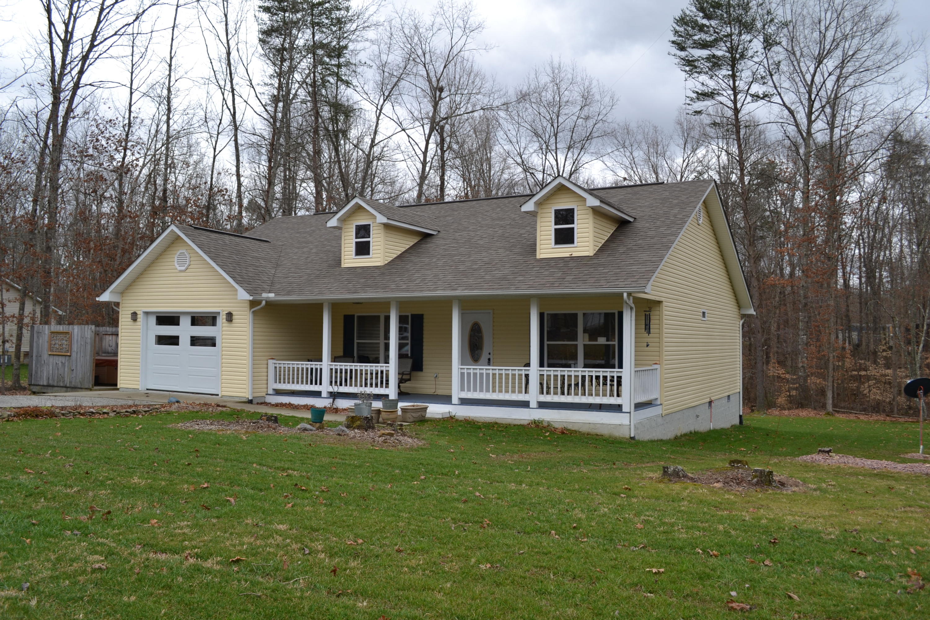 893 Buffalo Trail Clarkrange, TN 38553 - Photo 1 of 33 893 Buffalo Trl