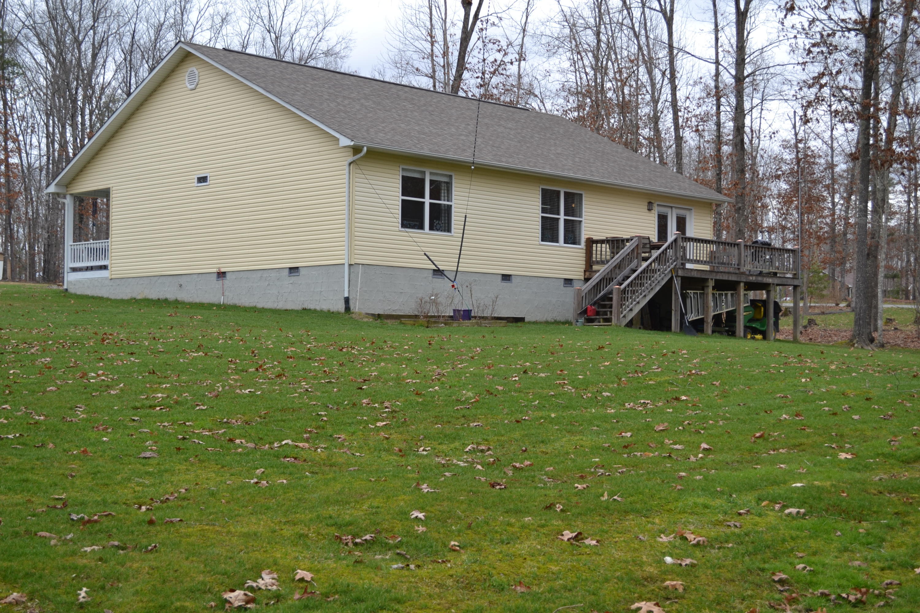893 Buffalo Trail Clarkrange, TN 38553 - Photo 3 of 33 Back