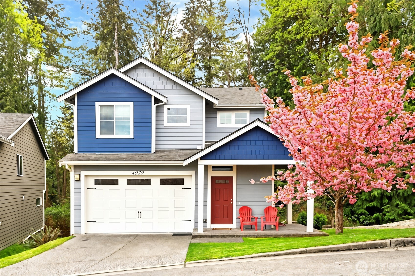 4979 Onalaska Loop Southeast Port Orchard, WA 98367 - Photo 1 of 36