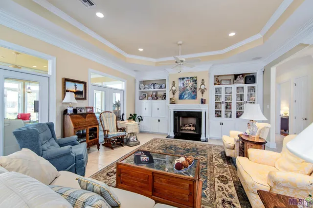 $1,255,000 | 368 Tulip Drive, Houma, LA 70360