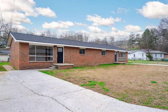 $1,350 | 3338 Gundy Drive, Unit B, Chattanooga, TN 37419