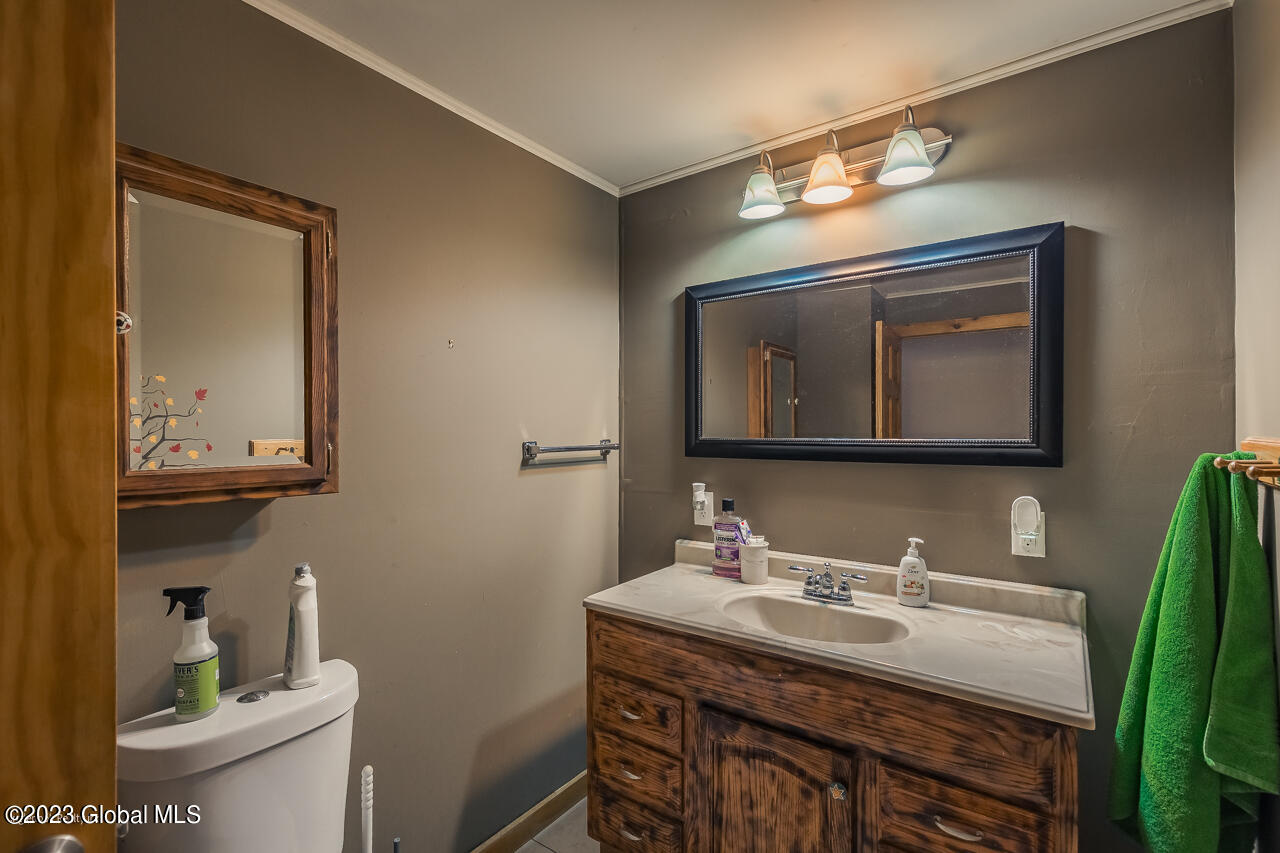 234 Griffis Road Gloversville, NY 12078 - Photo 13 of 49 234-Griffis-Rd-Mayfield-NY-10