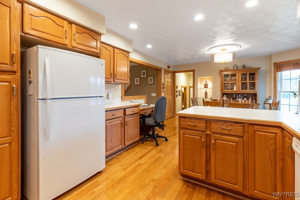 7960 Goodrich Road Clarence, NY 14032 - Photo 15 of 44