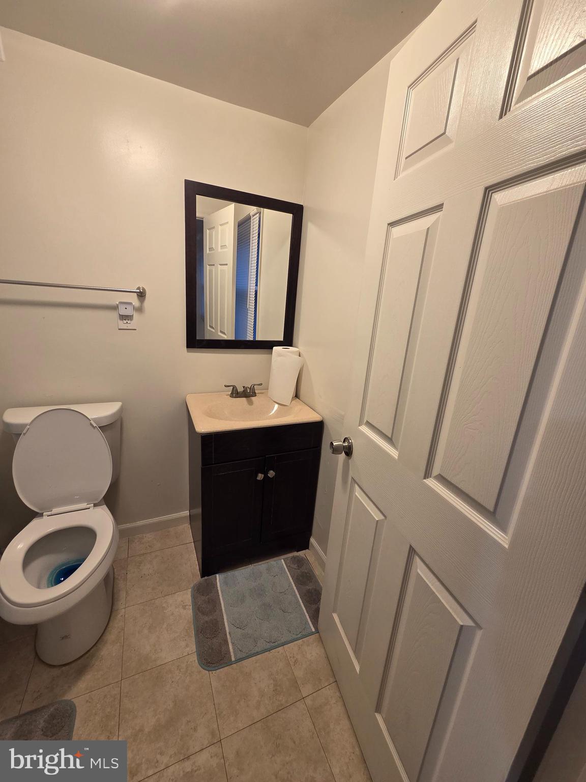 1803 Chelsea Road Baltimore, MD 21216 - Photo 7 of 16