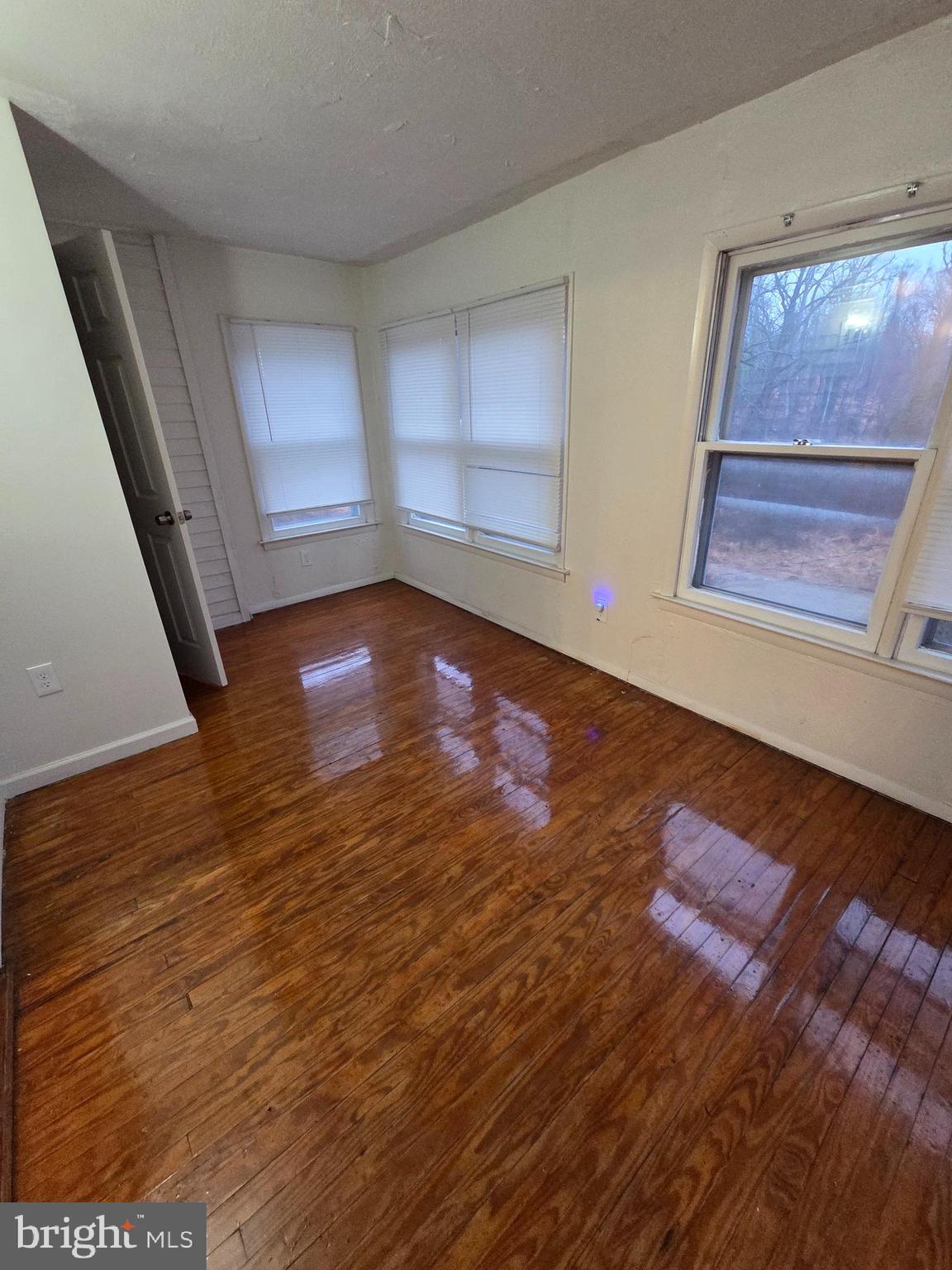 1803 Chelsea Road Baltimore, MD 21216 - Photo 9 of 16