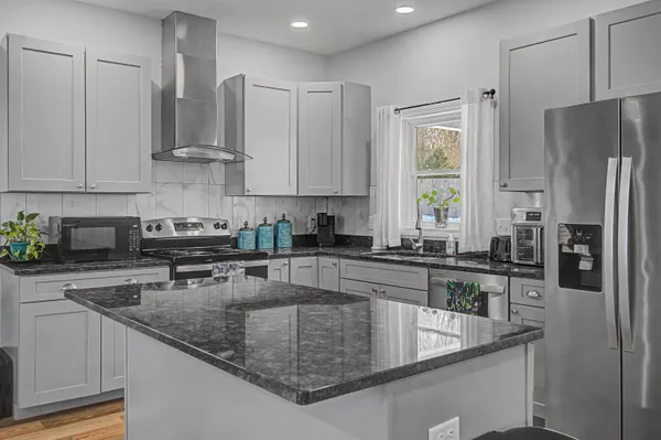 $375,000 | 51 Hefflon Ln Street, St. Albans, VT 05478