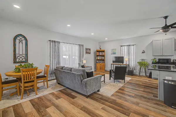 $375,000 | 51 Hefflon Ln Street, St. Albans, VT 05478