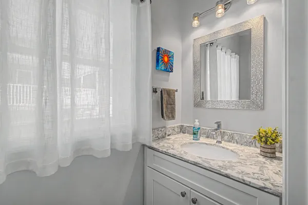 $375,000 | 51 Hefflon Ln Street, St. Albans, VT 05478