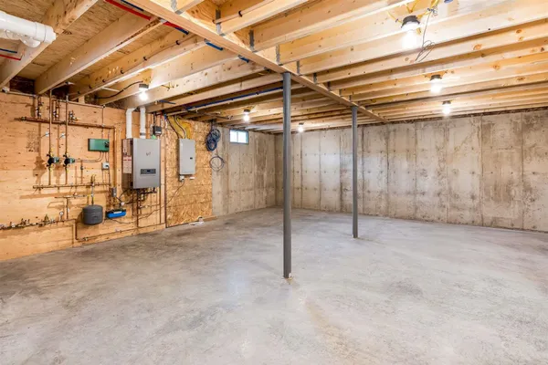 $375,000 | 51 Hefflon Ln Street, St. Albans, VT 05478