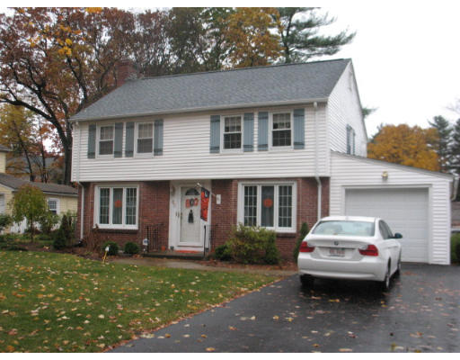 40 Bridle Path Road Springfield, MA 01118 - Photo 1 of 11