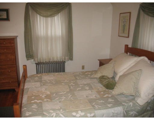 40 Bridle Path Road Springfield, MA 01118 - Photo 8 of 11