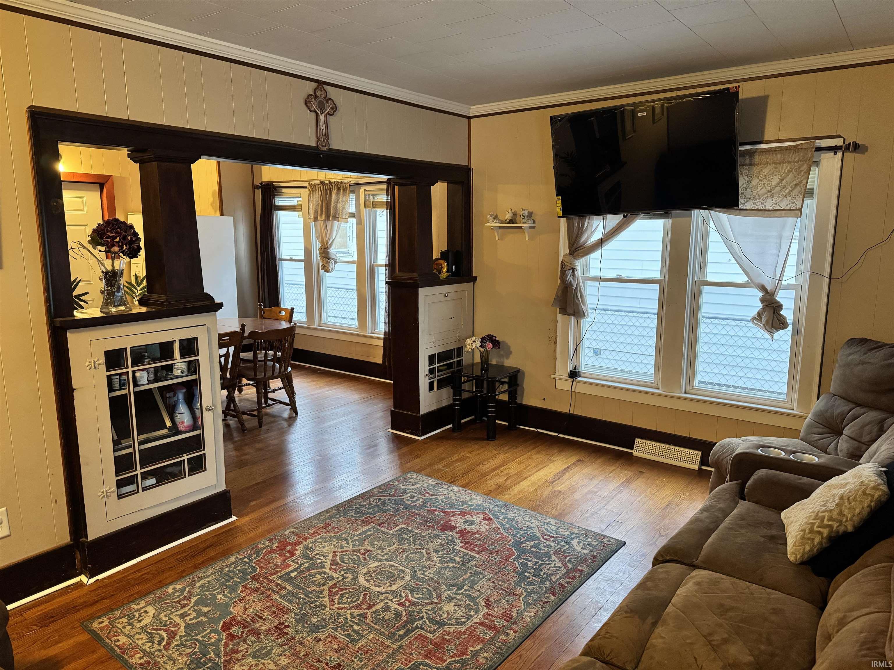 606 South Bendix Drive South Bend, IN 46619 - Photo 12 of 32