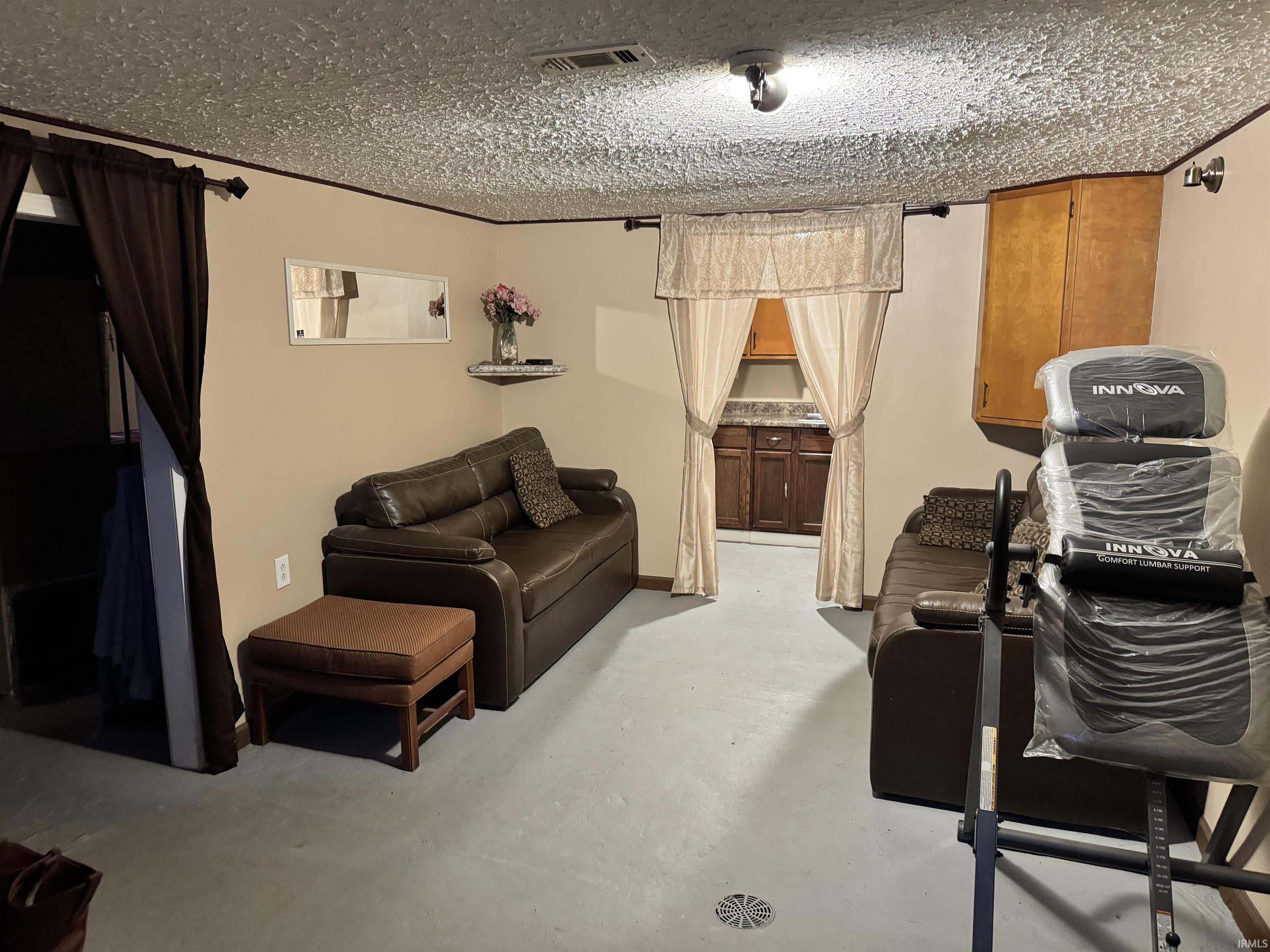 606 South Bendix Drive South Bend, IN 46619 - Photo 20 of 32