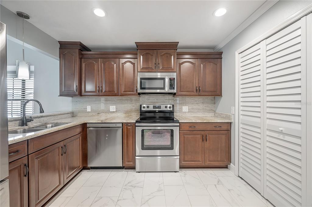 5100 Burchette Road, Unit 3903 Tampa, FL 33647 - Photo 3 of 25