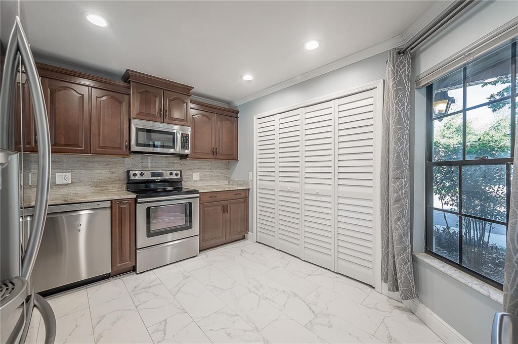 5100 Burchette Road, Unit 3903 Tampa, FL 33647 - Photo 4 of 25