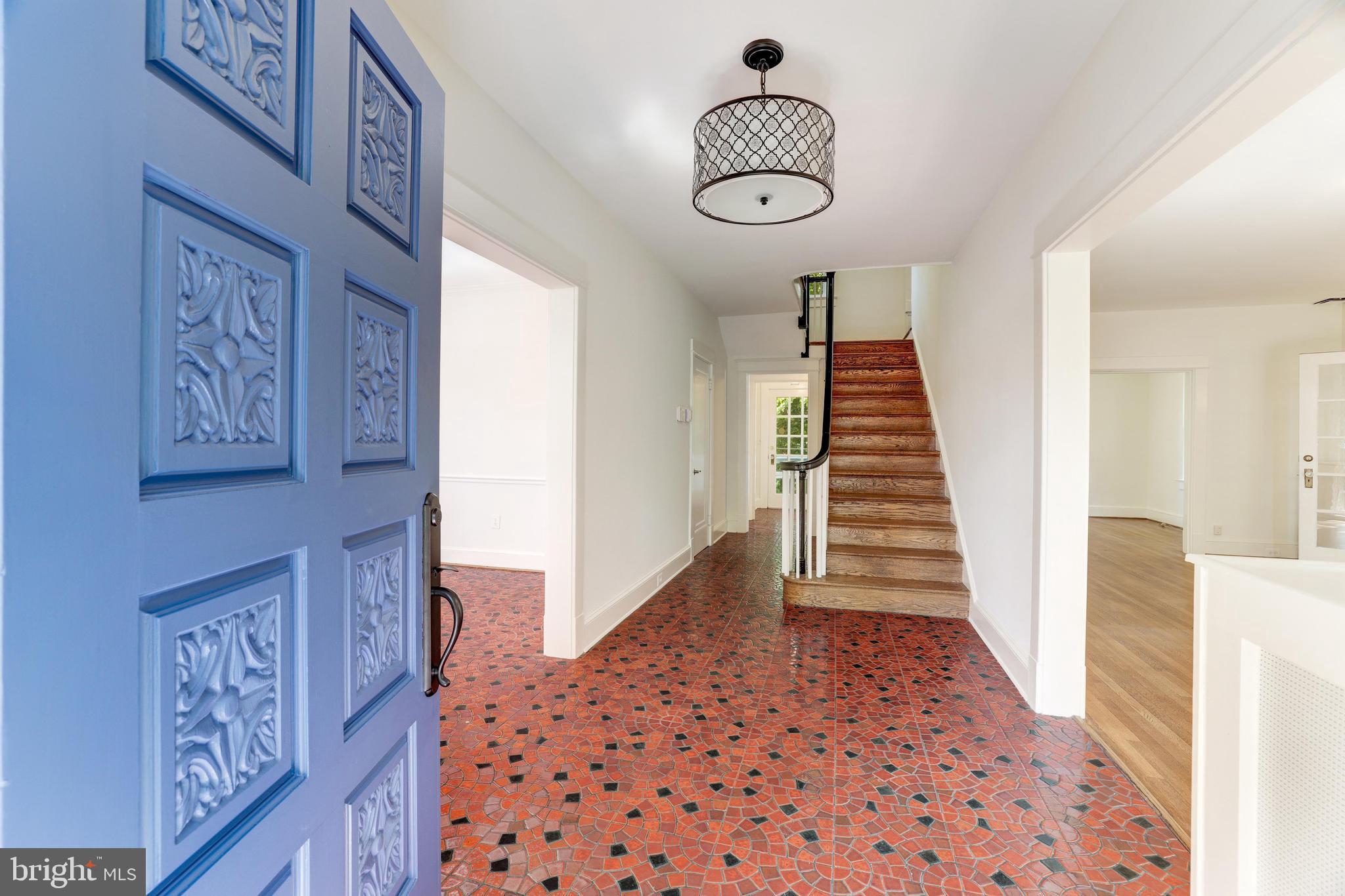 5323 Reno Road Northwest Washington, DC 20015 - Photo 8 of 68 Gallery Image 8
