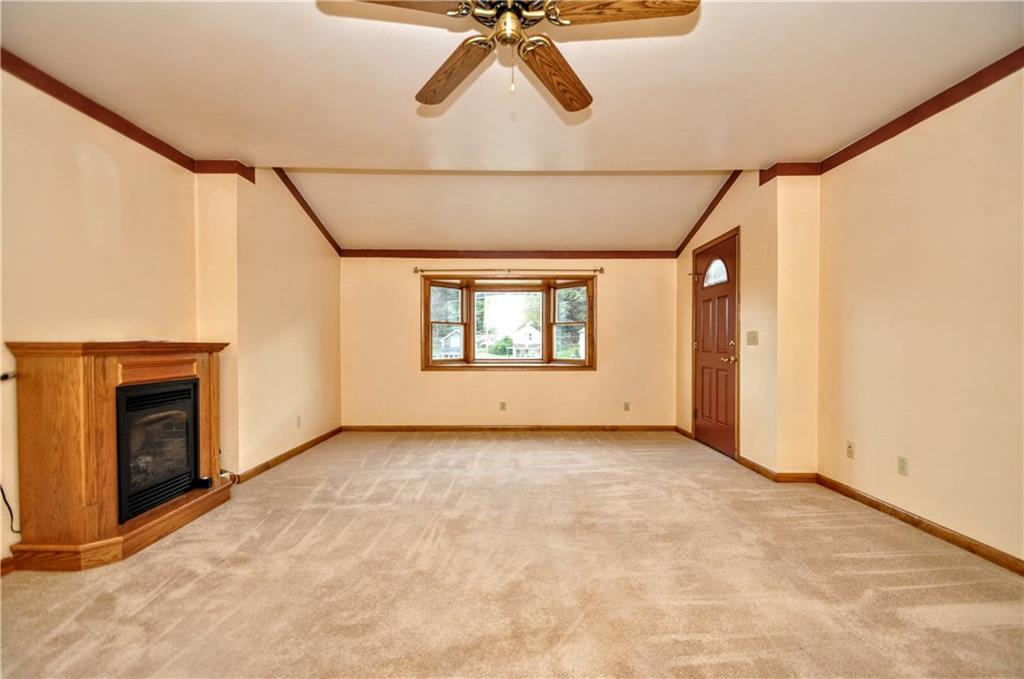 433 Spring Street Richeyville, PA 15358 - Photo 5 of 25 Gallery Image 5