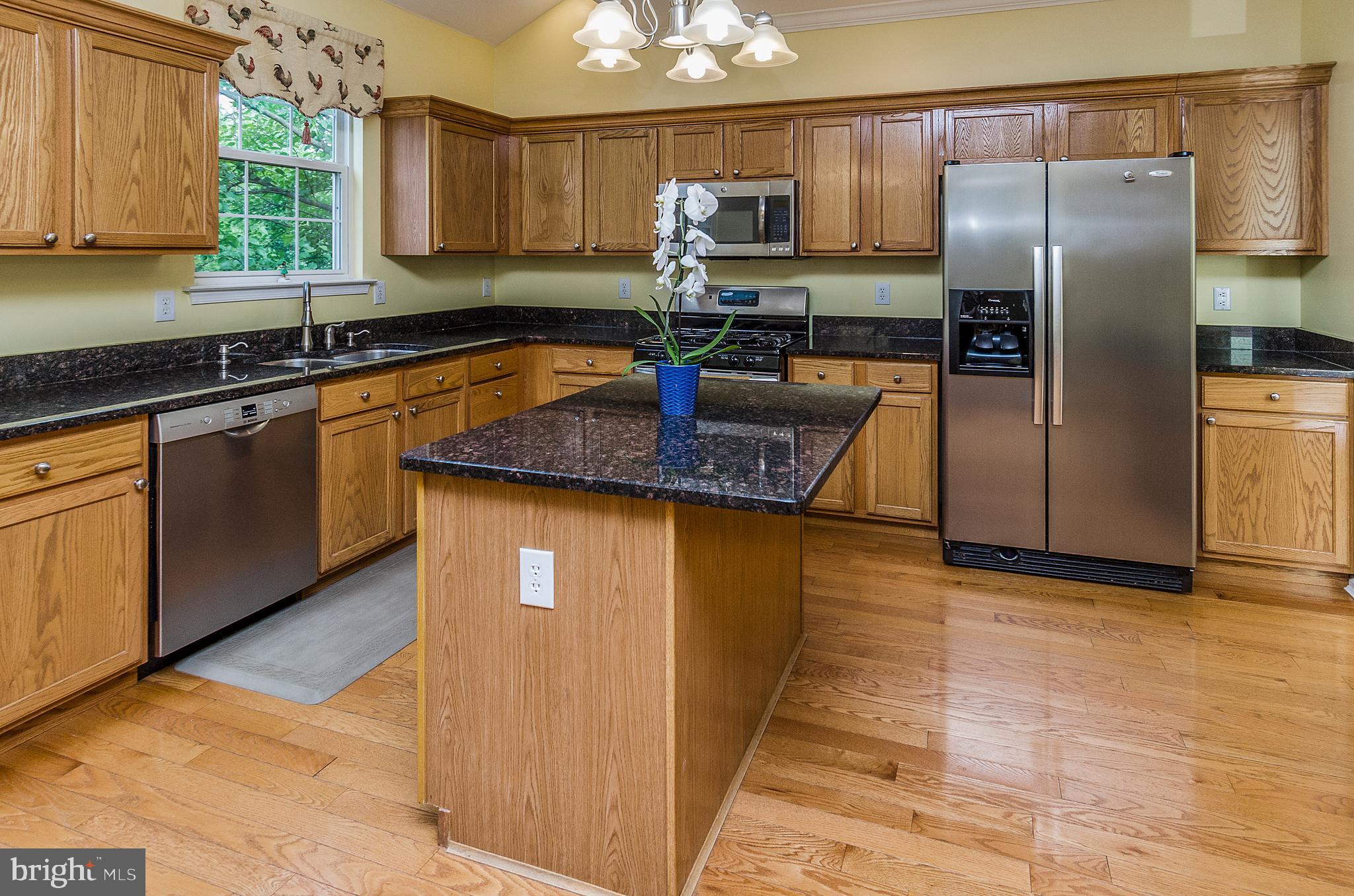 47 Brandon Road West Pennington, NJ 08534 - Photo 14 of 45