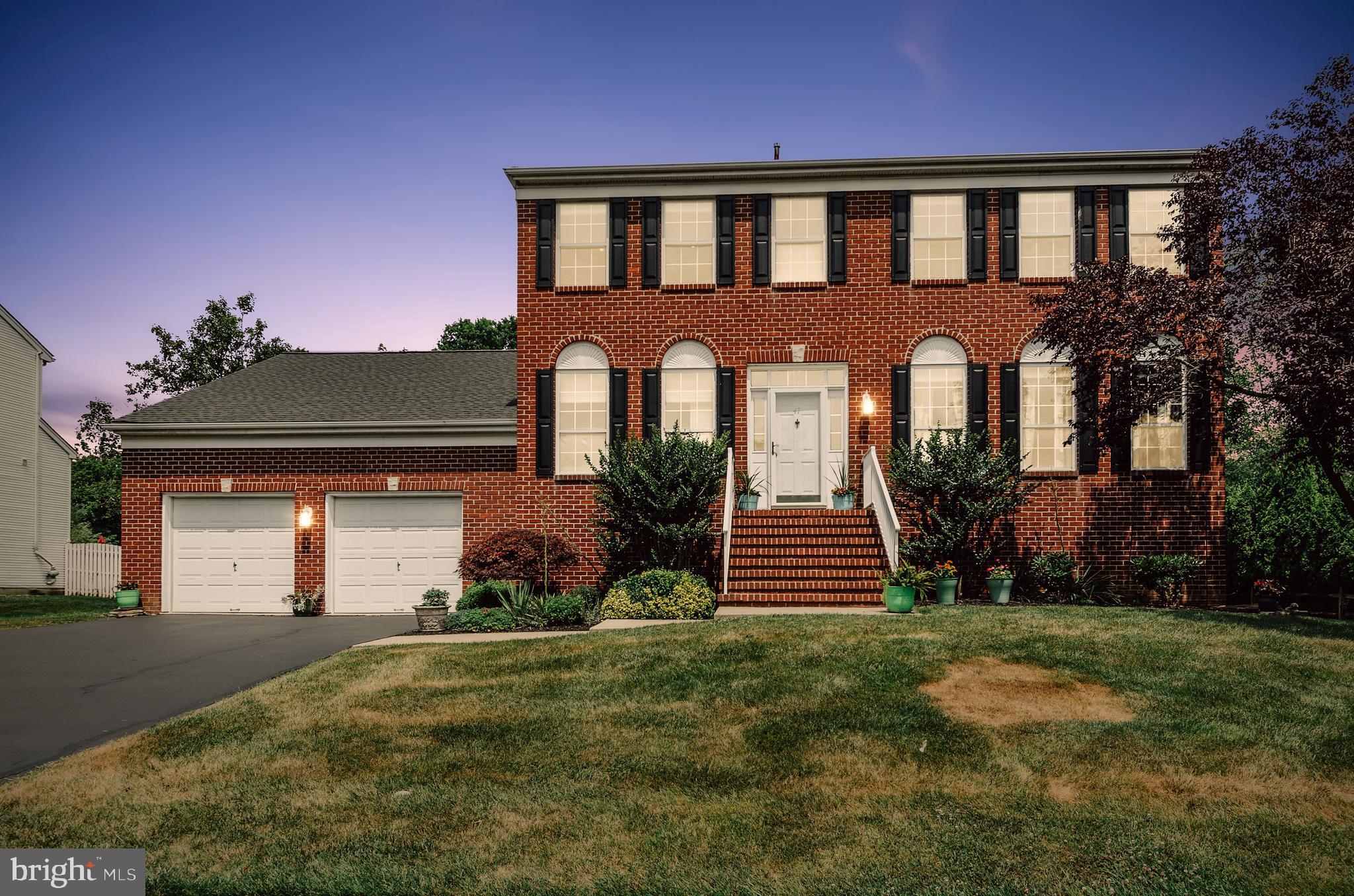47 Brandon Road West Pennington, NJ 08534 - Photo 3 of 45