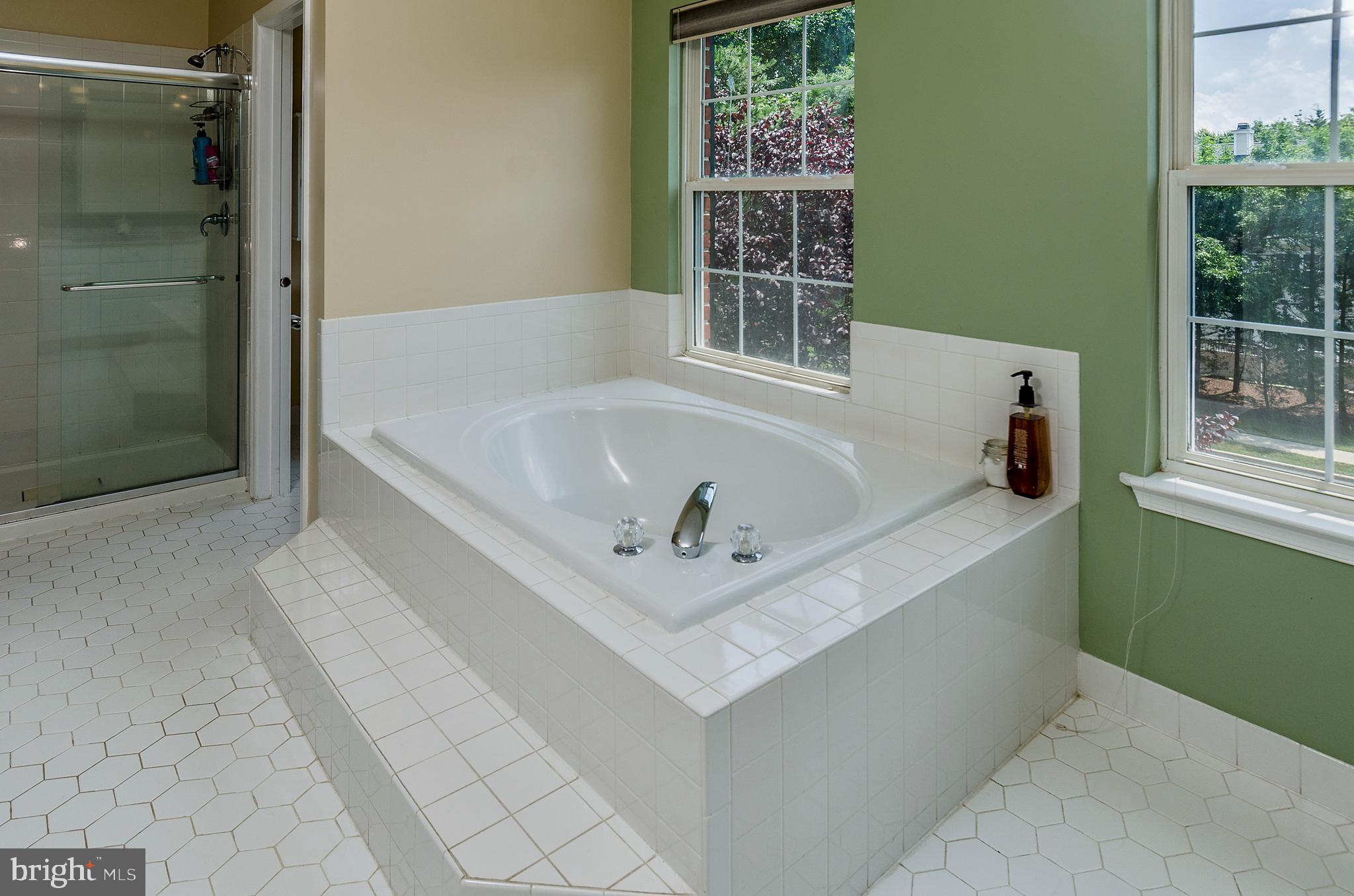 47 Brandon Road West Pennington, NJ 08534 - Photo 26 of 45