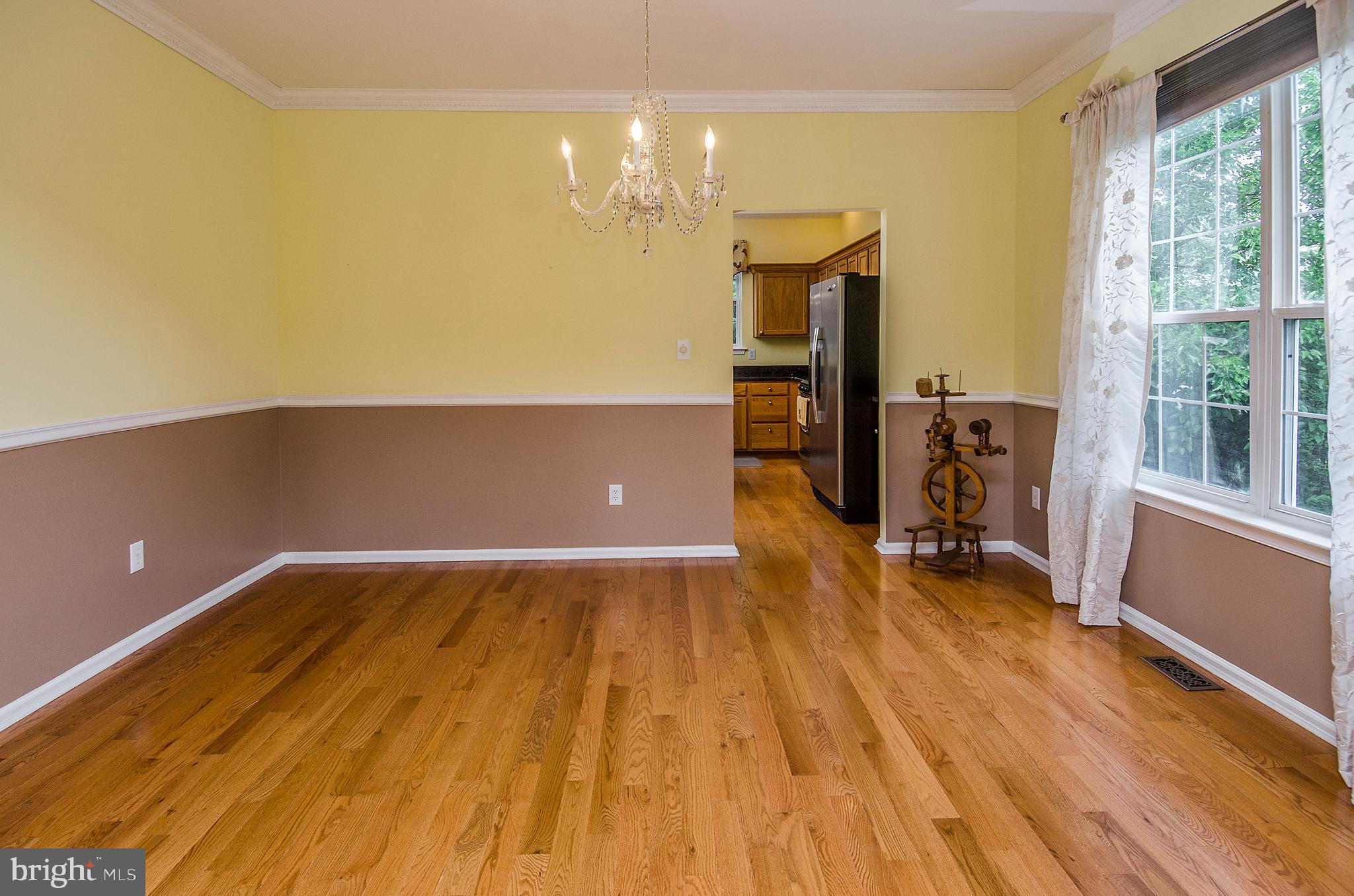 47 Brandon Road West Pennington, NJ 08534 - Photo 9 of 45