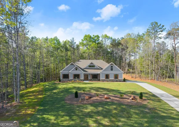 $695,000 | 206 Shoals Way, Clarkesville, GA 30523